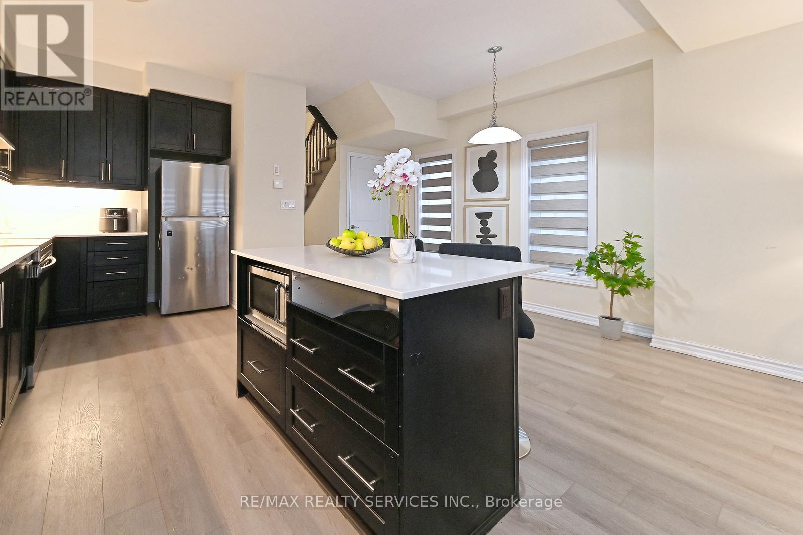 44 June Callwood Way, Brantford, Ontario  N3T 0T7 - Photo 28 - X12947546