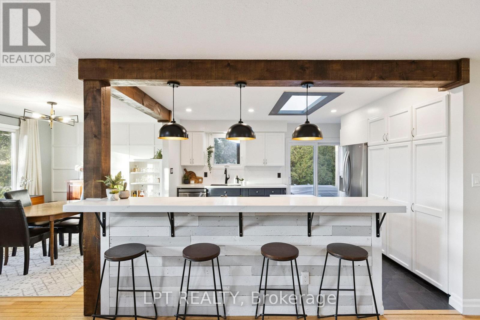 7429 Sideroad 20 Side Road, Mapleton, Ontario  N0B 1A0 - Photo 6 - X12947558