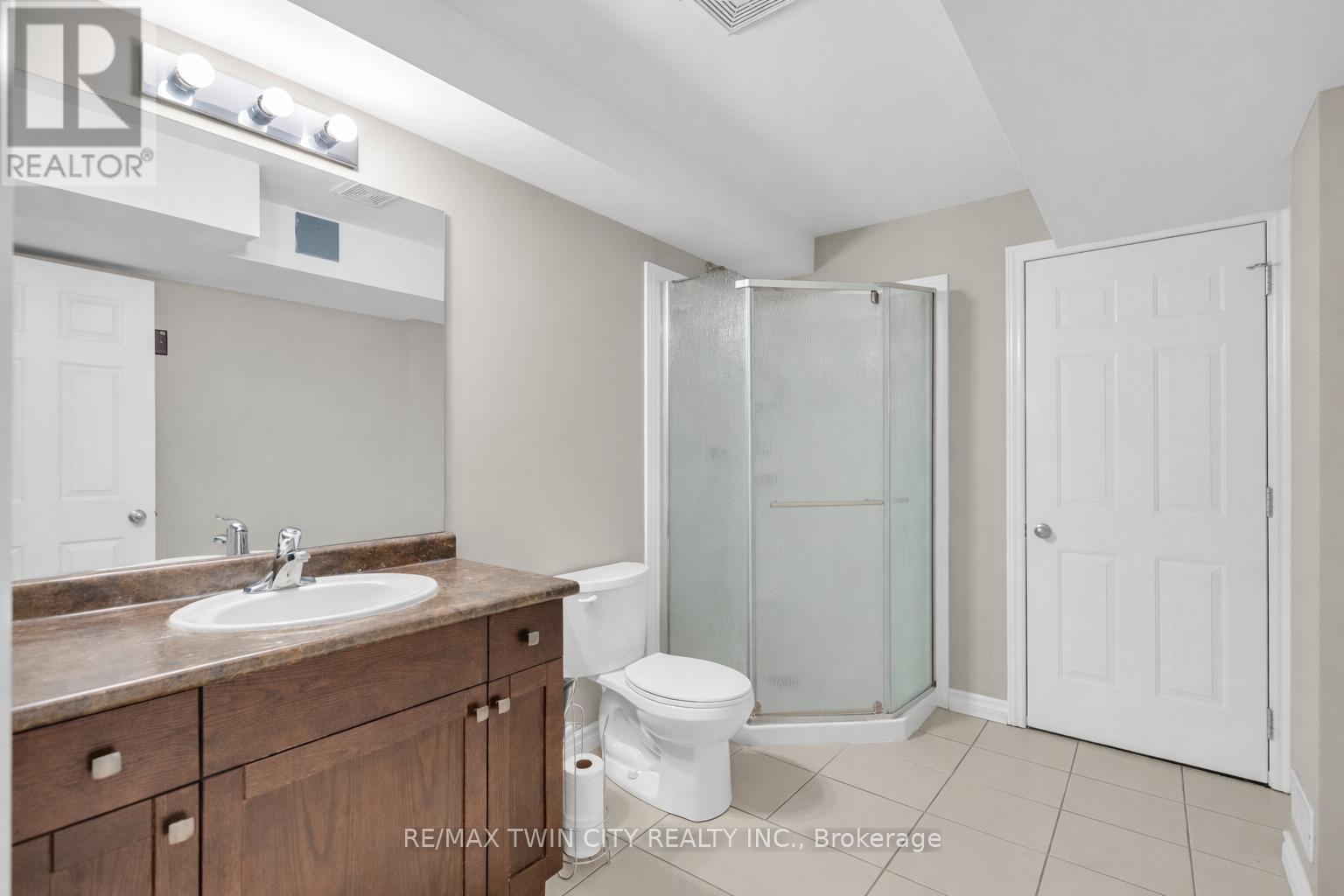 75 Stillwater Street Drive, Kitchener, Ontario  N2A 4M4 - Photo 40 - X12947606