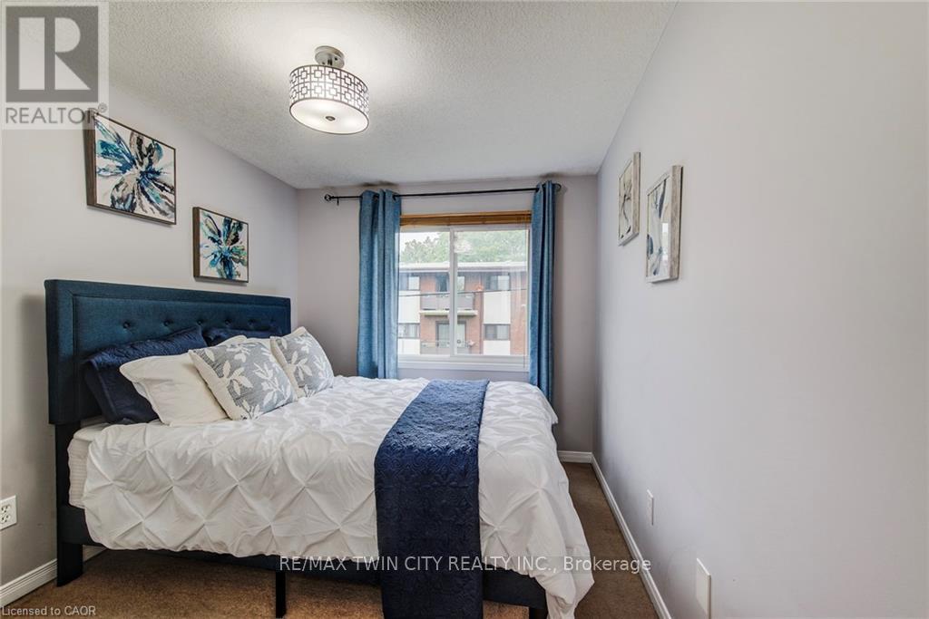 20 - 120 Dudhope Avenue, Cambridge, Ontario  N1R 4T7 - Photo 13 - X12947612