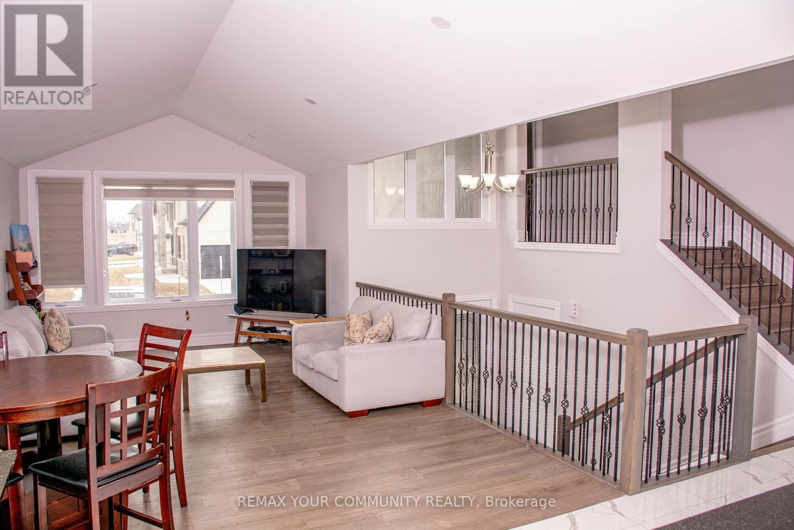 72 Noble Court, Amherstburg, Ontario  N9V 0G8 - Photo 12 - X12947680