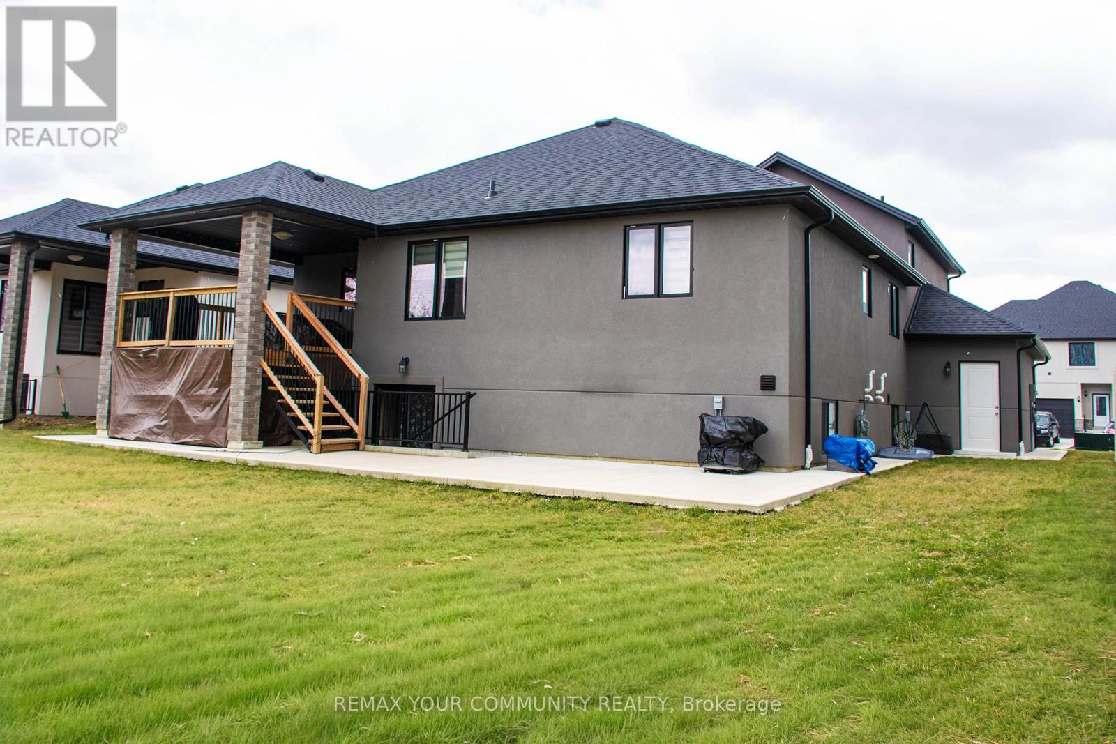 72 Noble Court, Amherstburg, Ontario  N9V 0G8 - Photo 32 - X12947680