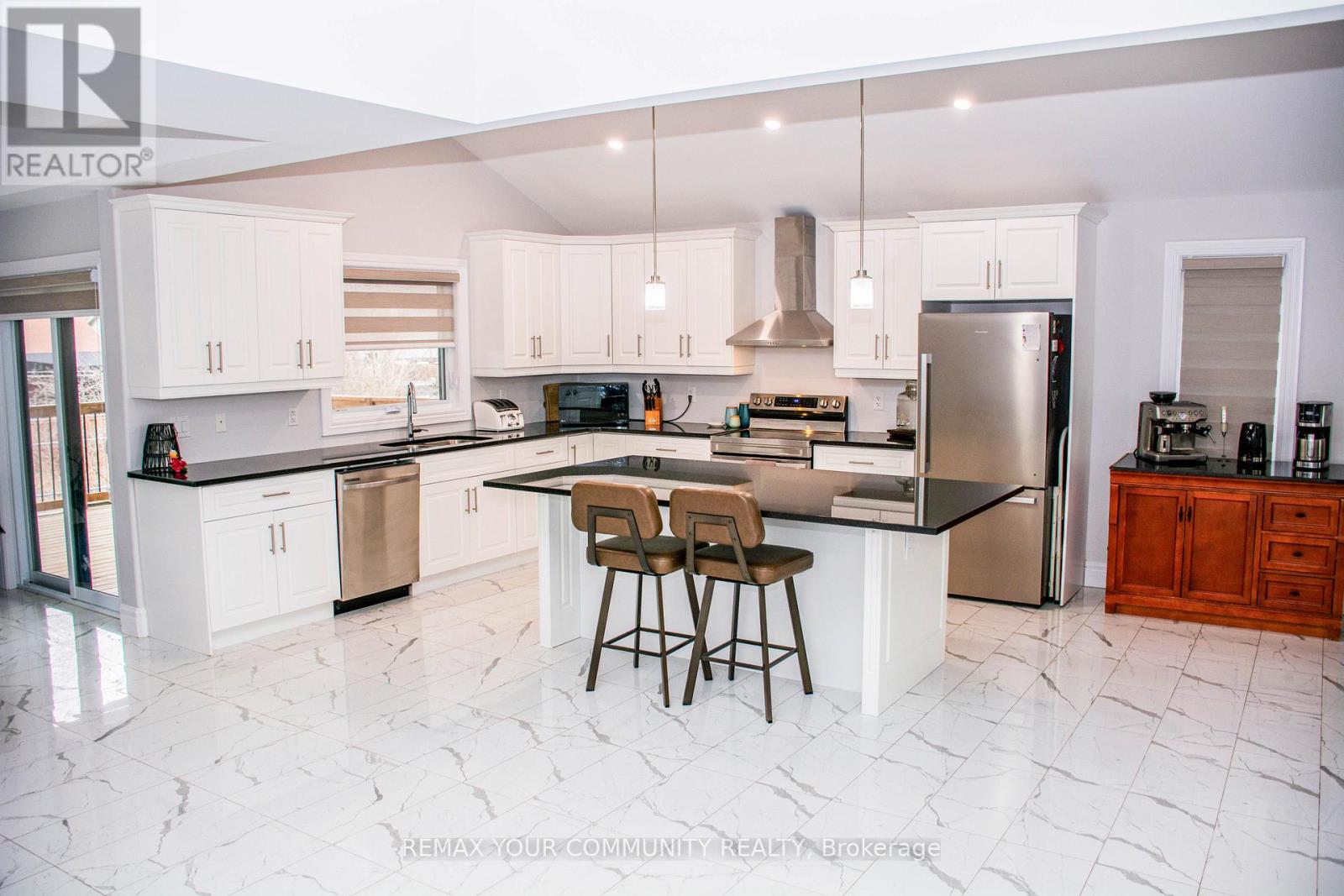 72 Noble Court, Amherstburg, Ontario  N9V 0G8 - Photo 7 - X12947680