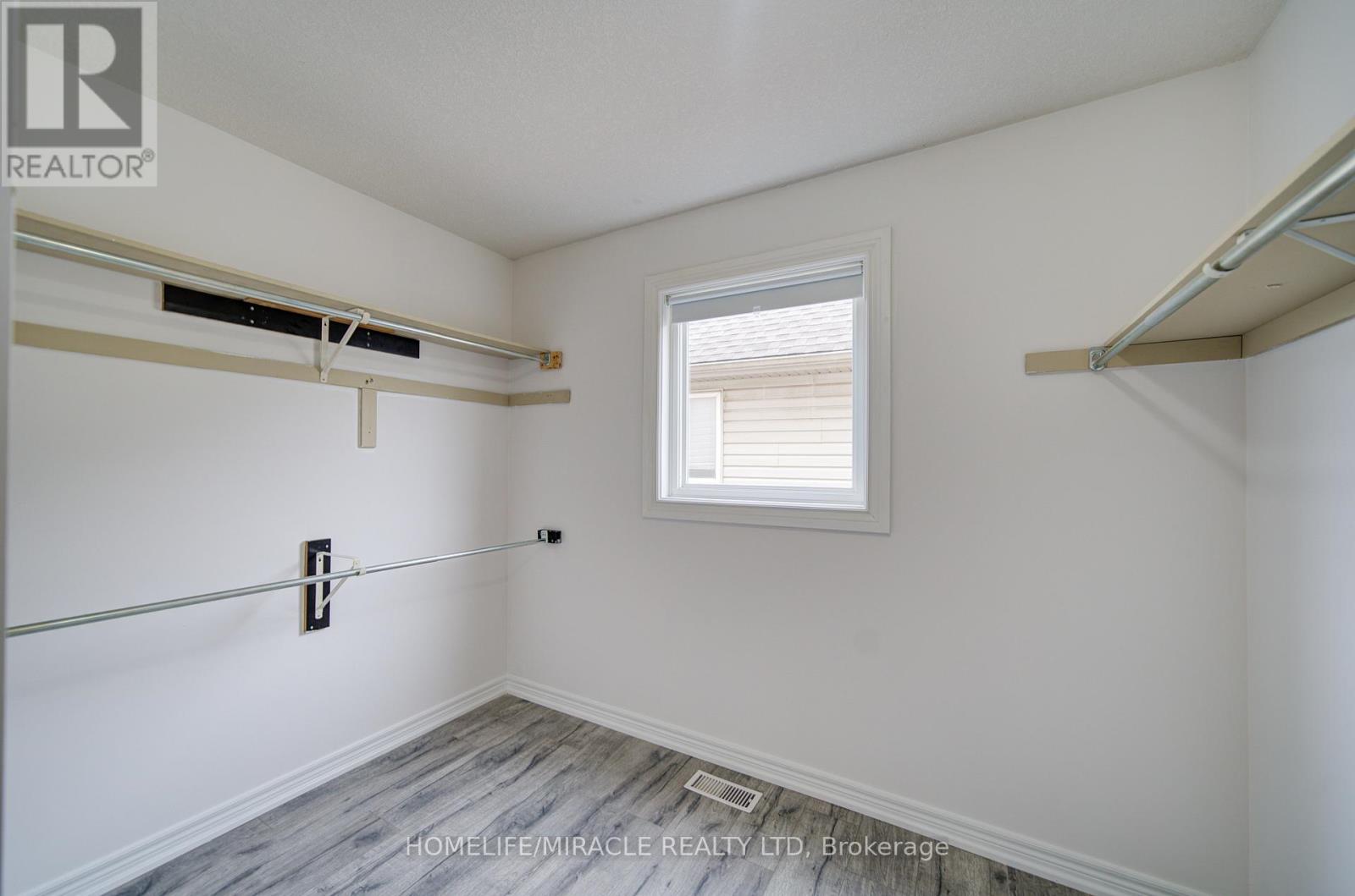 55 Mcfarlane Drive, Cambridge, Ontario  N3C 4L7 - Photo 22 - X12947750