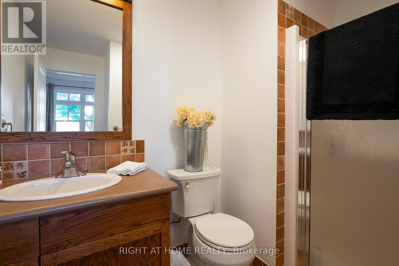 124 - 125 Fairway Court, Blue Mountains, Ontario  L9Y 0P8 - Photo 12 - X12947762