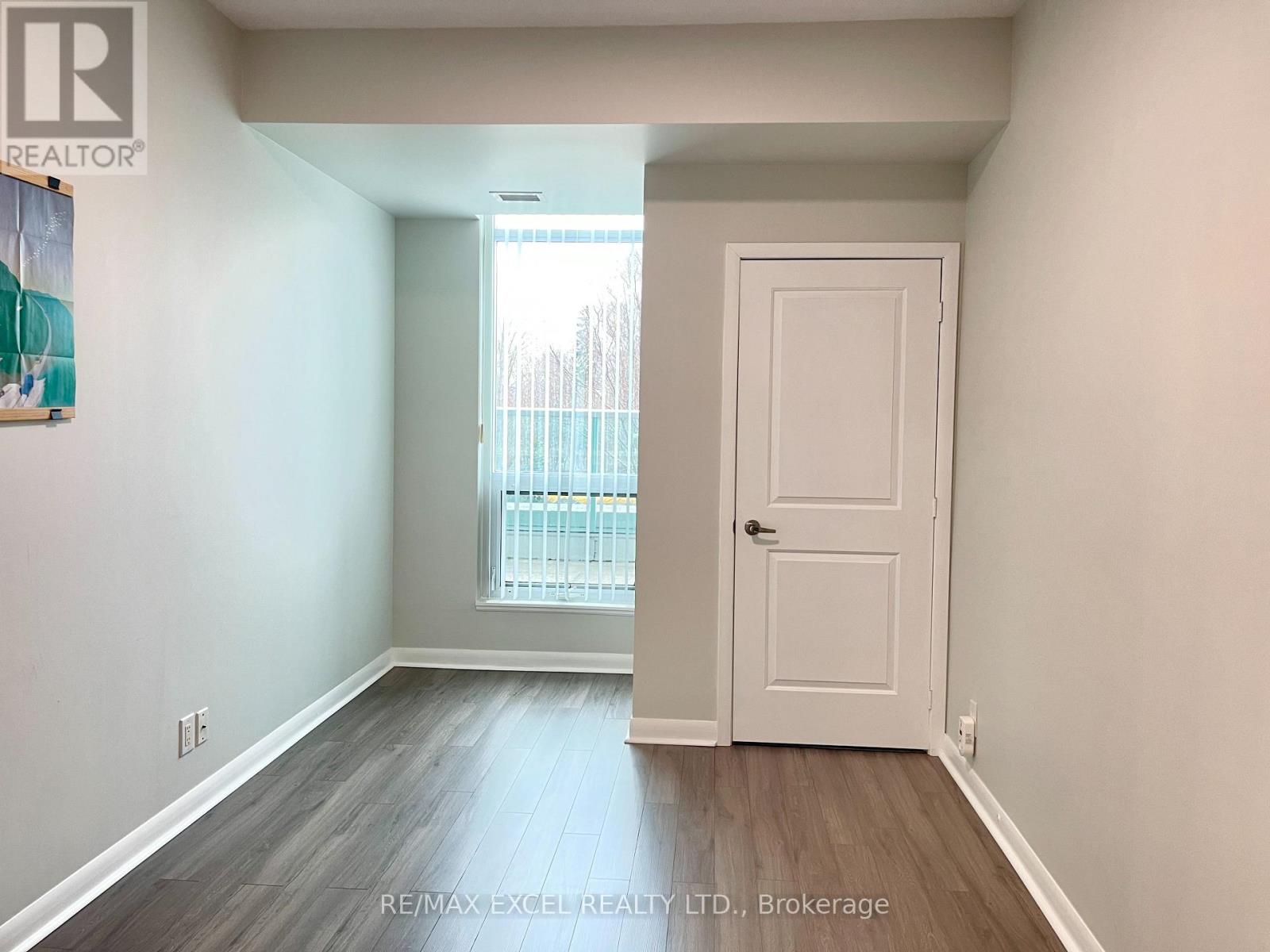 210 - 17 Anndale Drive, Toronto, Ontario  M2N 2W7 - Photo 8 - C12943138