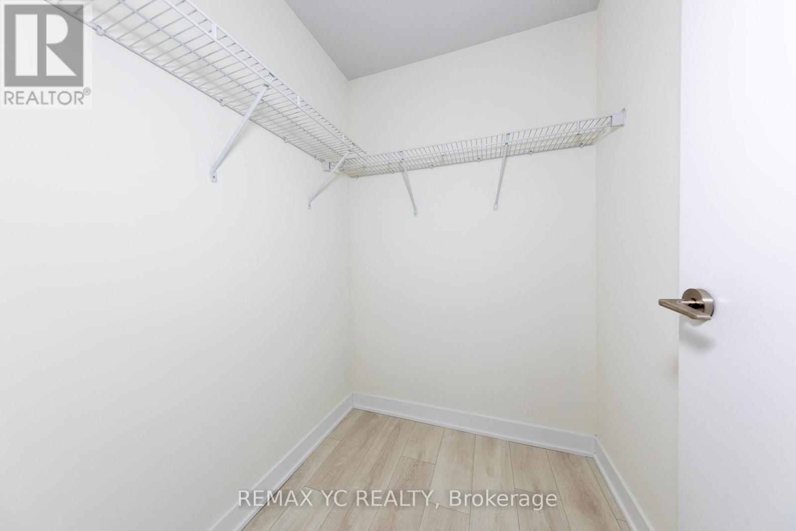 1111 - 2221 Yonge Street, Toronto, Ontario  M4S 0B8 - Photo 13 - C12946702