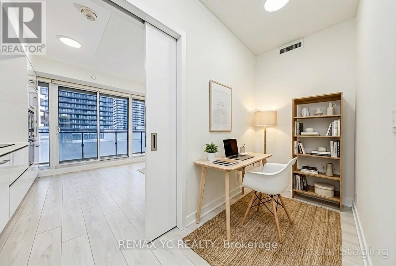 1111 - 2221 Yonge Street, Toronto, Ontario  M4S 0B8 - Photo 4 - C12946702