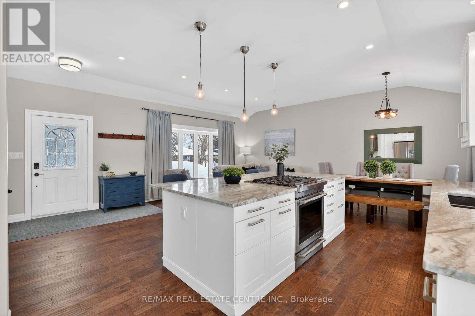 32 Westdale Avenue, Orangeville, Ontario  L9W 1B7 - Photo 9 - W12838086