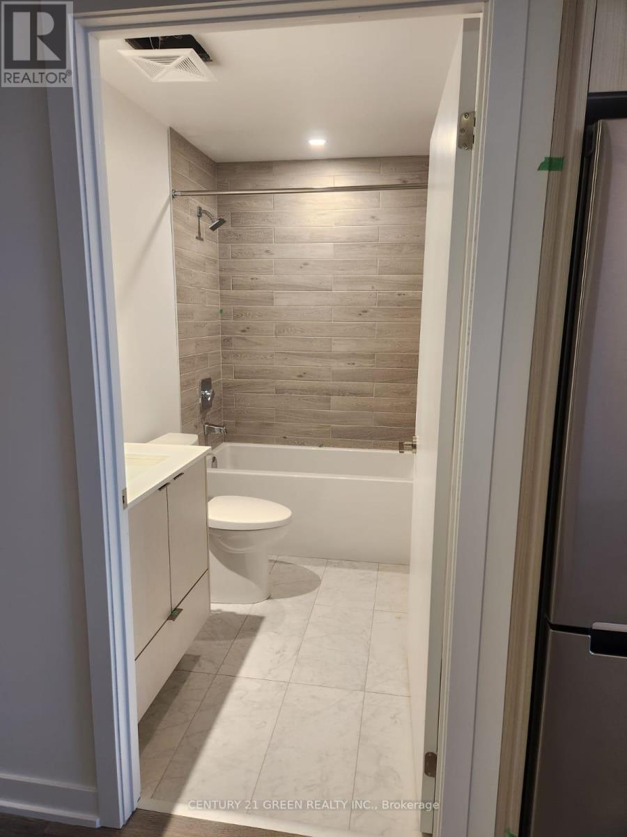 2706 - 1926 Lake Shore Boulevard W, Toronto, Ontario  M6S 1A1 - Photo 11 - W12944306