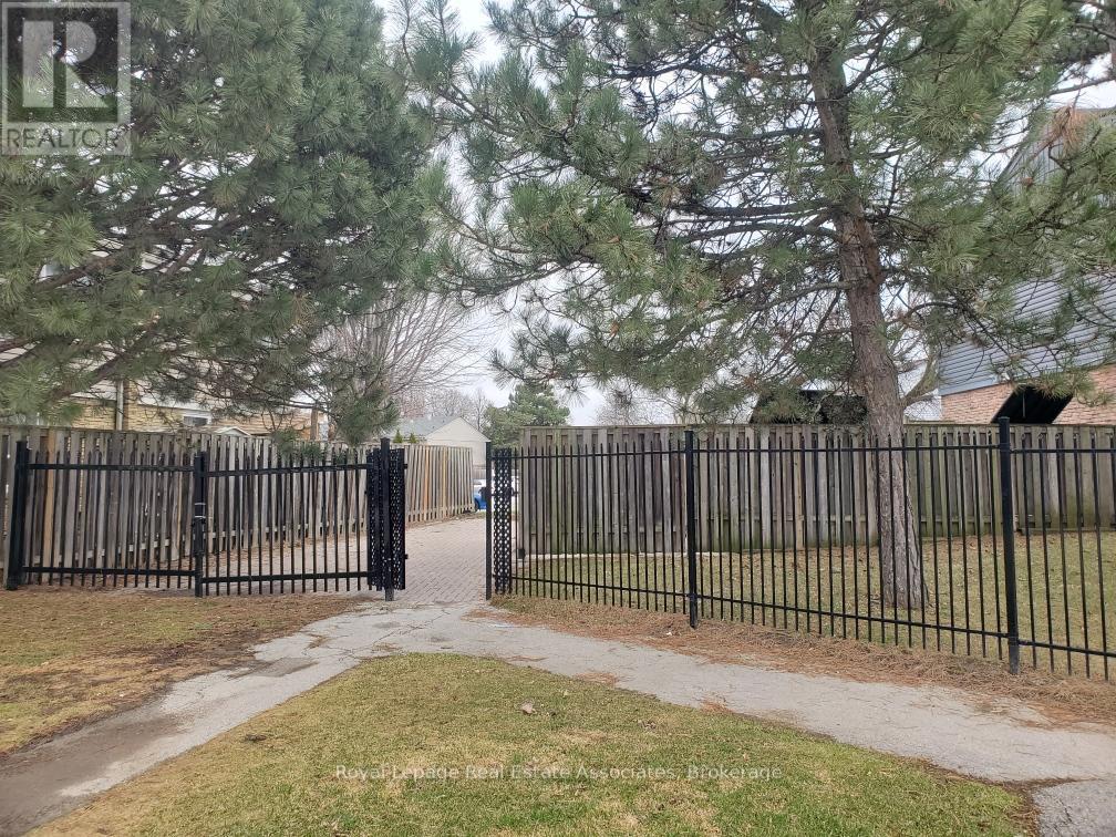 85 - 6699 Falconer Drive, Mississauga, Ontario  L5N 2E3 - Photo 37 - W12910794