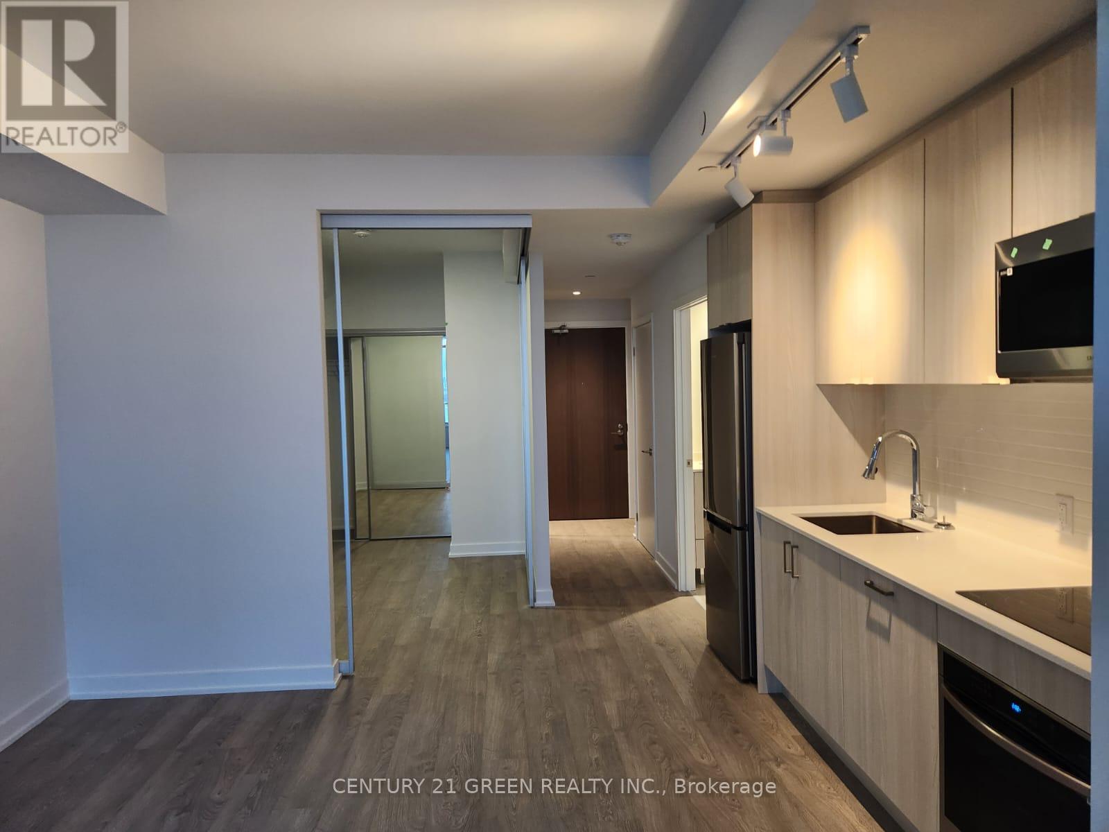 2706 - 1926 Lake Shore Boulevard W, Toronto, Ontario  M6S 1A1 - Photo 8 - W12944306