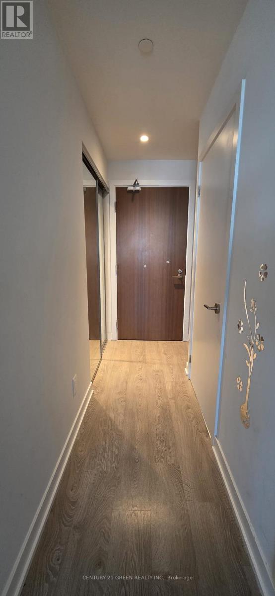 2706 - 1926 Lake Shore Boulevard W, Toronto, Ontario  M6S 1A1 - Photo 6 - W12944306