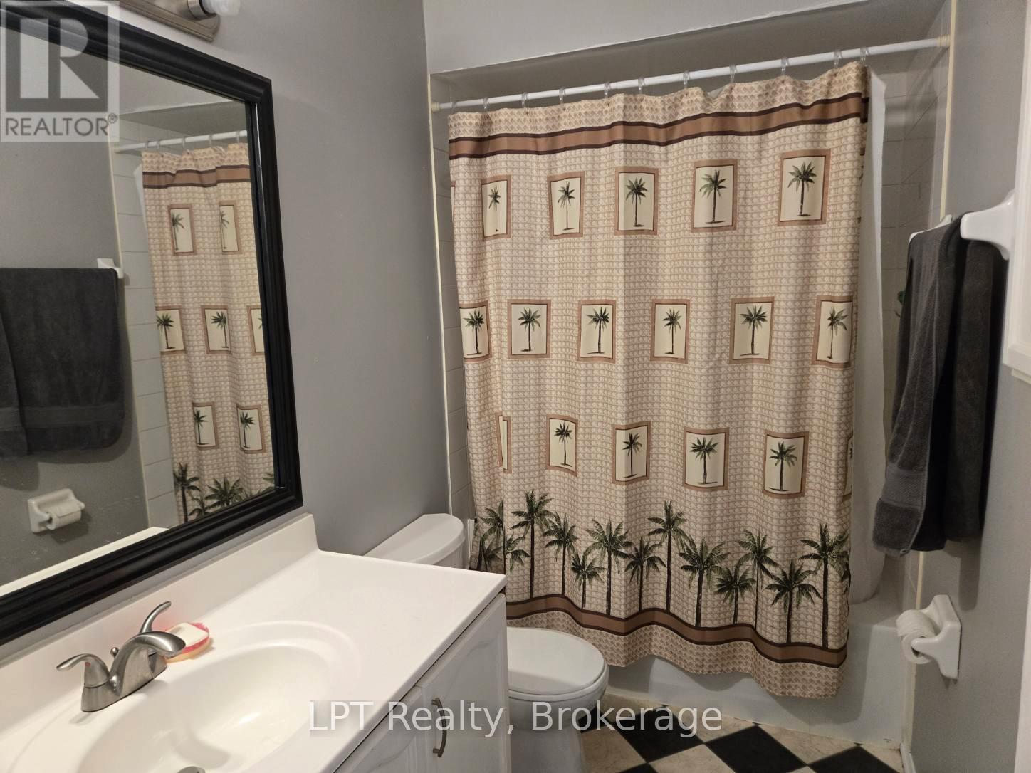 66 Landerville Lane, Clarington, Ontario  L1C 4Y1 - Photo 8 - E12931352