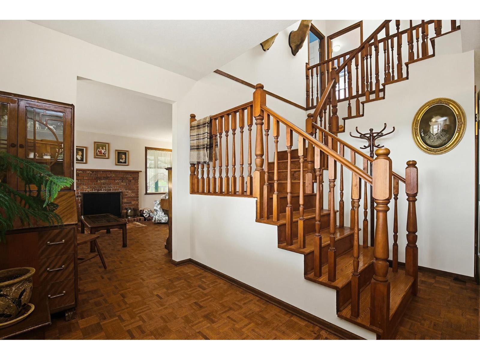 30199 Silverdale Avenue, Mission, British Columbia  V4S 1H2 - Photo 4 - R3105769