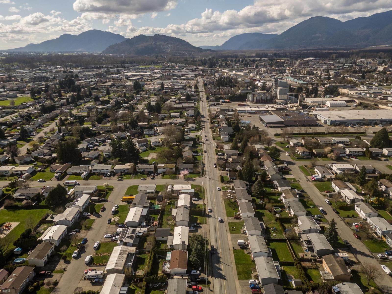 46412 Chilliwack Central Road, Chilliwack Proper South, Chilliwack, British Columbia  V2P 1J9 - Photo 33 - R3102550