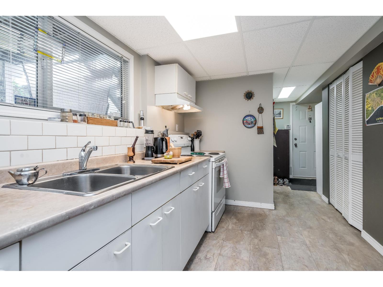 46412 Chilliwack Central Road, Chilliwack Proper South, Chilliwack, British Columbia  V2P 1J9 - Photo 15 - R3102550