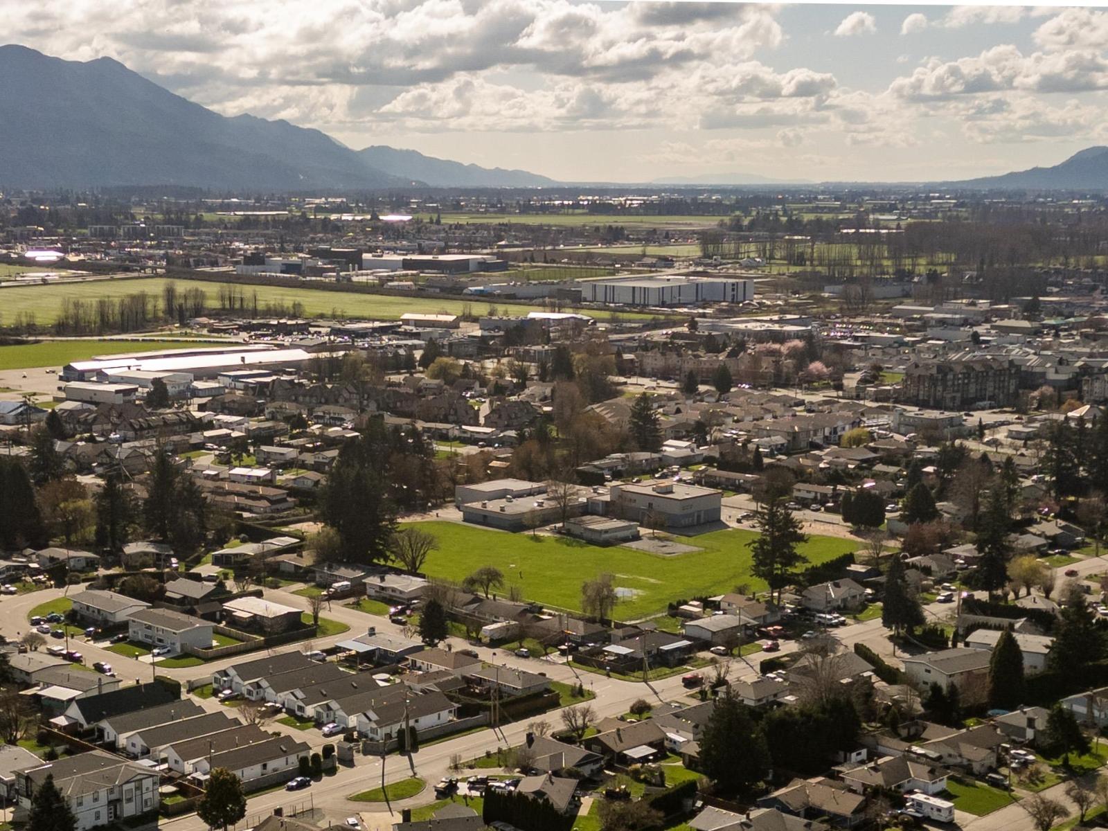 46412 Chilliwack Central Road, Chilliwack Proper South, Chilliwack, British Columbia  V2P 1J9 - Photo 37 - R3102550