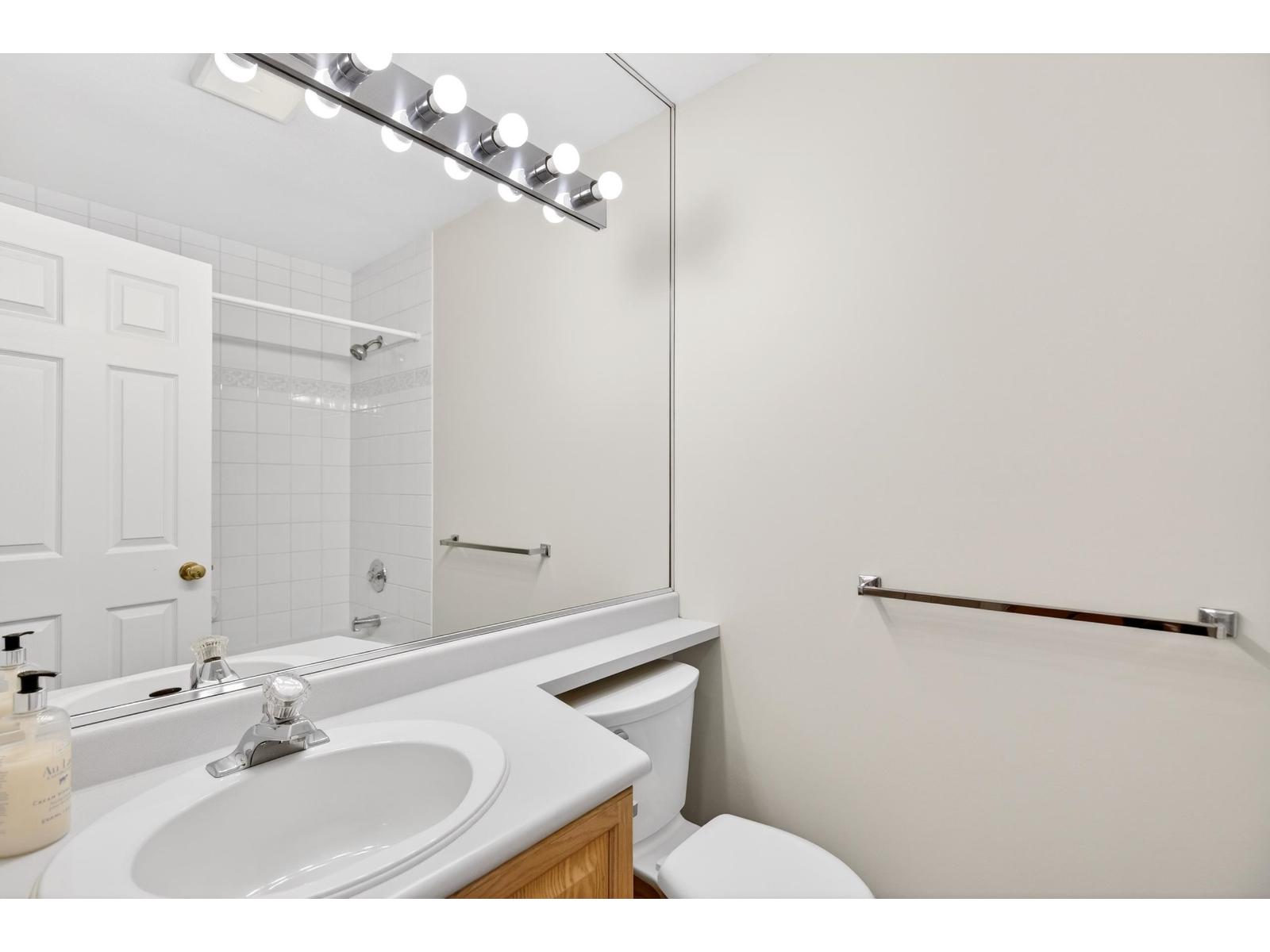 303 20240 54a Avenue, Langley, British Columbia  V3A 3W7 - Photo 23 - R3105978