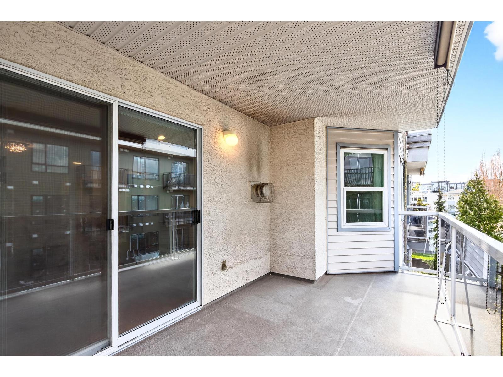 303 20240 54a Avenue, Langley, British Columbia  V3A 3W7 - Photo 15 - R3105978