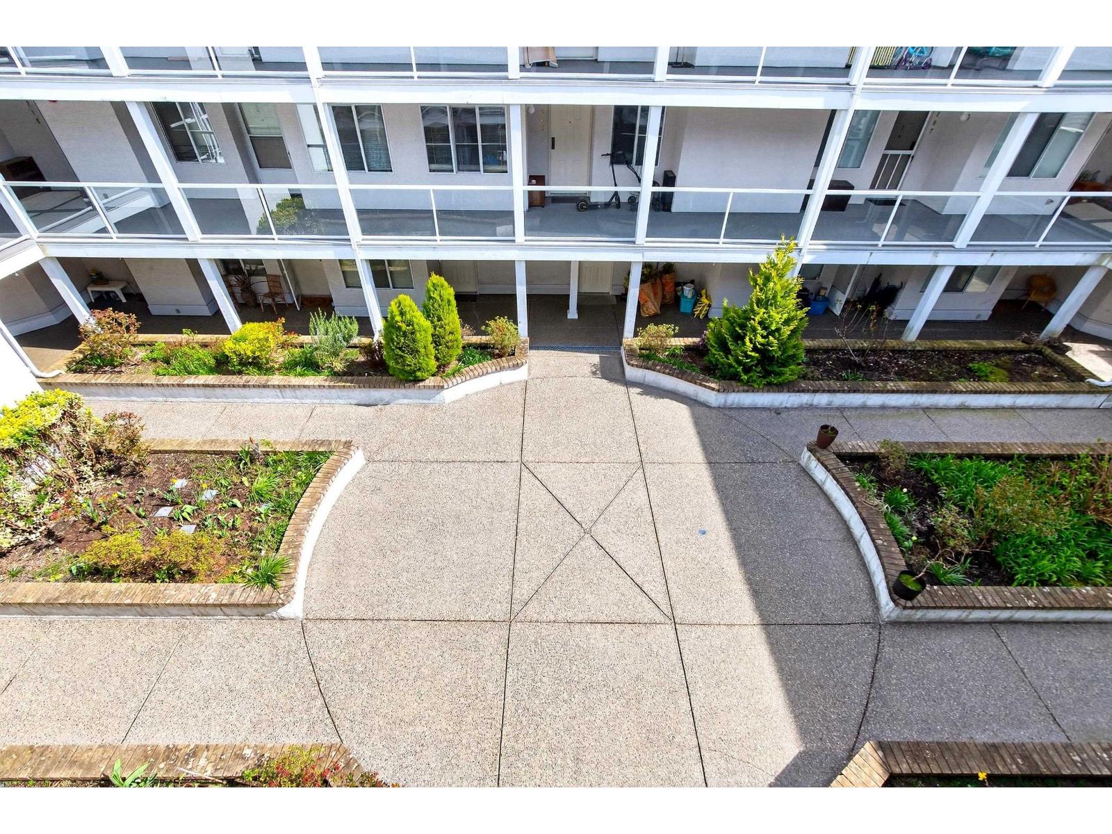 303 20240 54a Avenue, Langley, British Columbia  V3A 3W7 - Photo 28 - R3105978