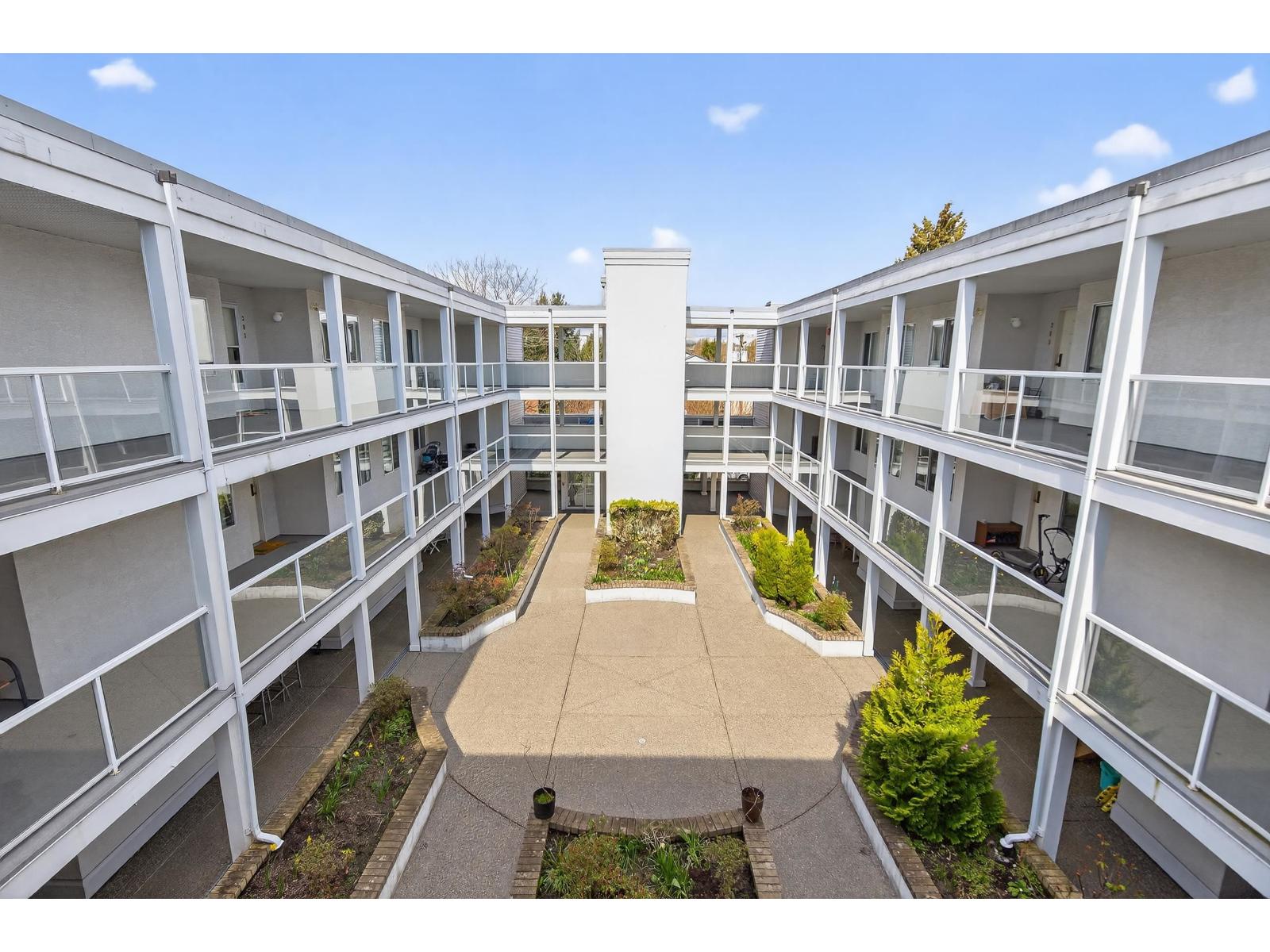 303 20240 54a Avenue, Langley, British Columbia  V3A 3W7 - Photo 29 - R3105978