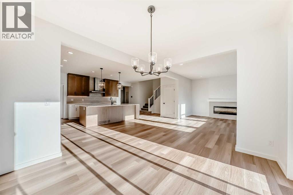 67 Creekside Path SW, Calgary, Alberta  T2X 5V9 - Photo 7 - A2294127