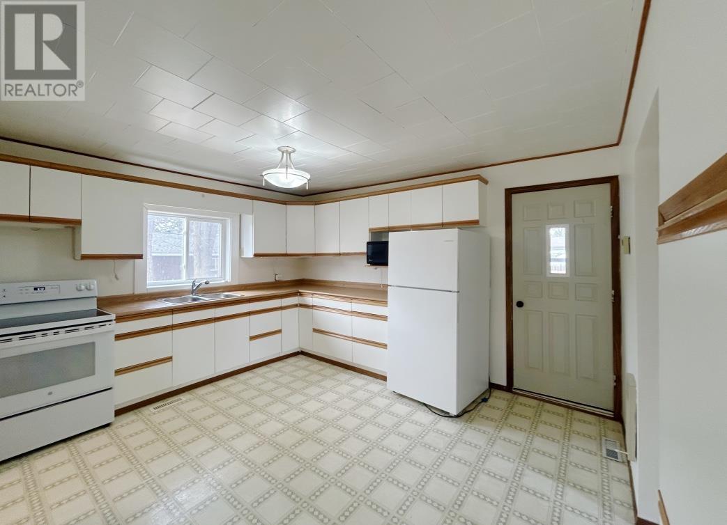 308 Sixth Street West, Fort Frances, Ontario  P9A 3E6 - Photo 4 - TB2600596