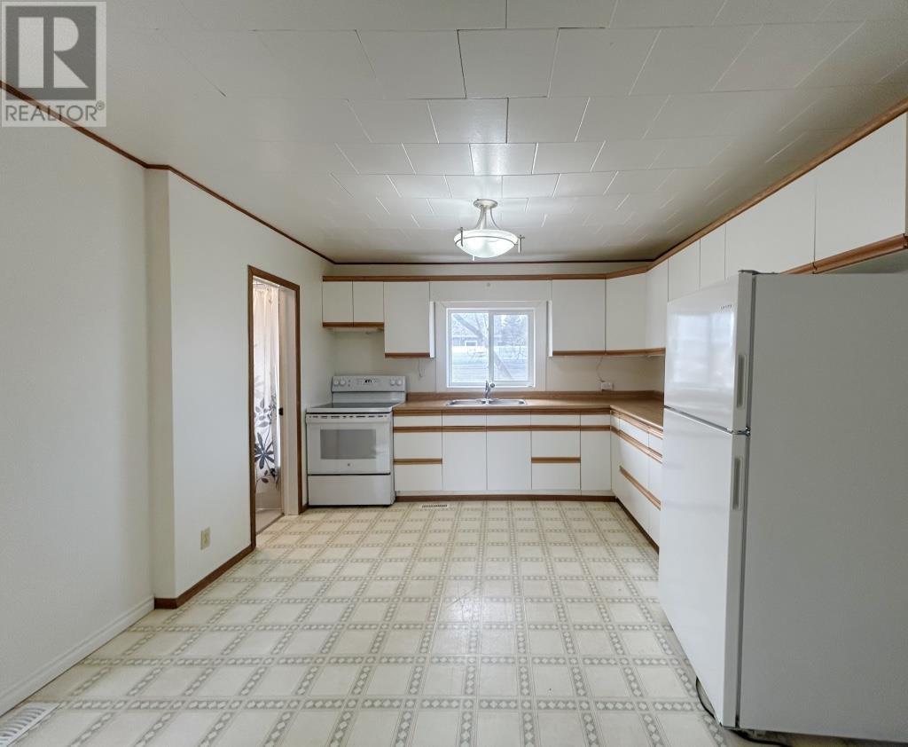 308 Sixth Street West, Fort Frances, Ontario  P9A 3E6 - Photo 5 - TB2600596