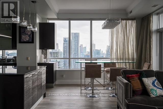 Ph 35 - 21 Balmuto Street, Toronto, Ontario  M4Y 1W4 - Photo 14 - C12633364