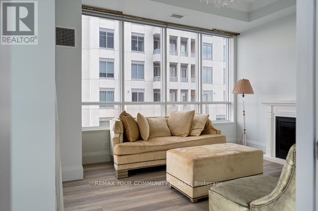 Ph 35 - 21 Balmuto Street, Toronto, Ontario  M4Y 1W4 - Photo 34 - C12633364