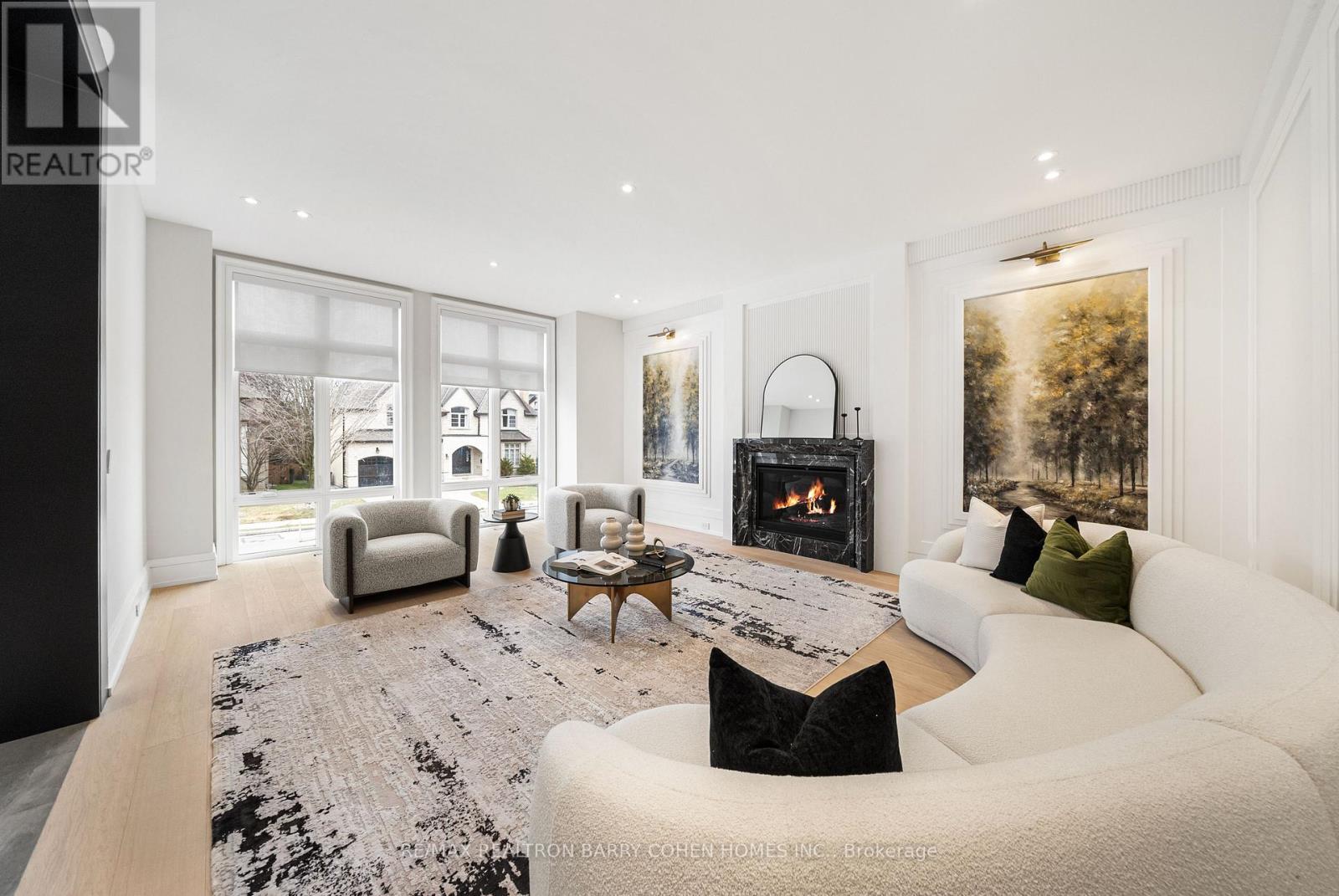 192 Lord Seaton Road, Toronto, Ontario  M2P 1K9 - Photo 6 - C12947518