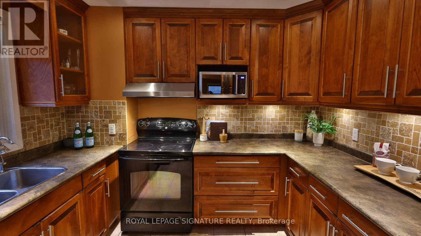 56 Satchell Boulevard, Toronto, Ontario  M1C 3B4 - Photo 15 - E12942466