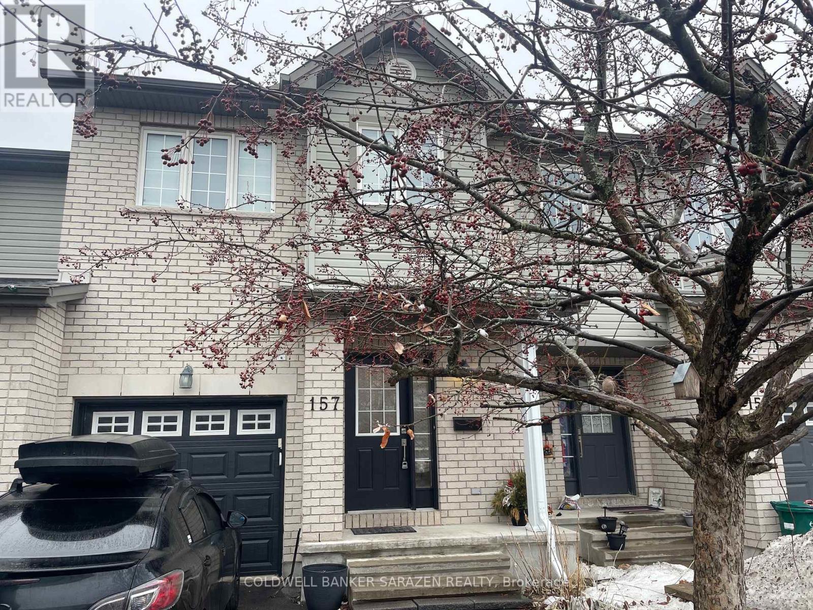 157 LOKOYA STREET, Ottawa, Ontario