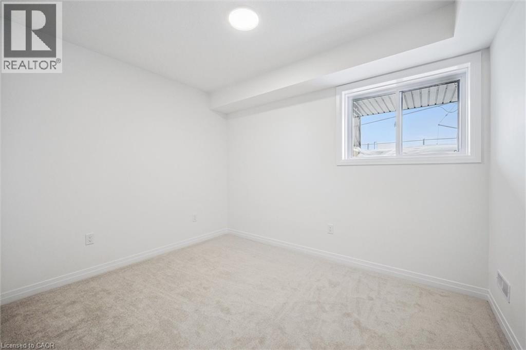 525 Erinbrook Drive Unit# C061, Kitchener, Ontario  N2E 3T1 - Photo 16 - 40803681