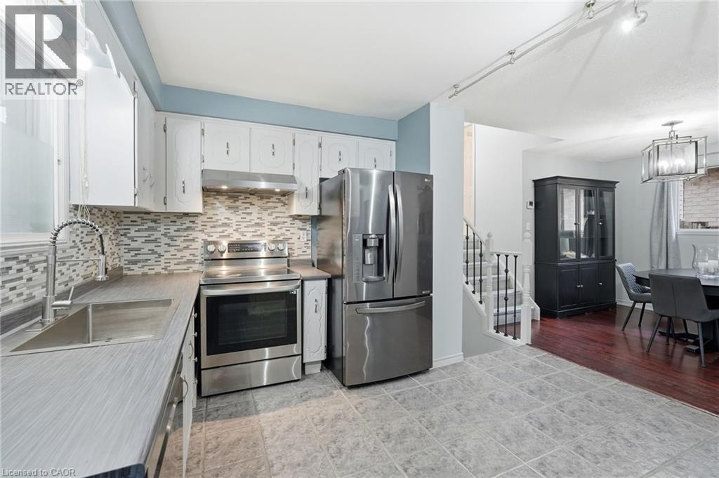 39 Kennard Street, Stoney Creek, Ontario  L8J 2C3 - Photo 8 - 40816503