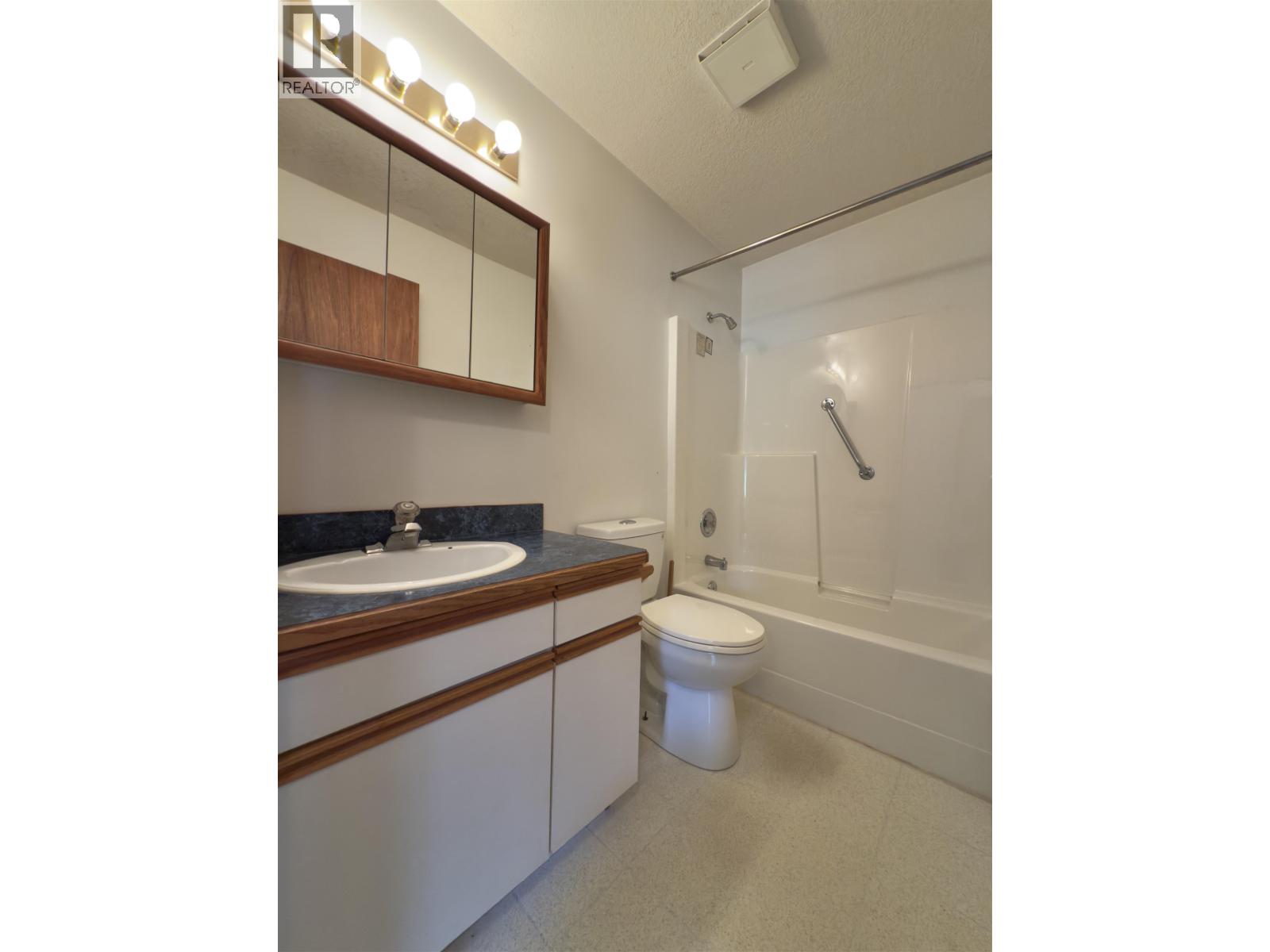 3251 Pigeon Road, 150 Mile House, British Columbia  V0K 2G0 - Photo 14 - R3028497