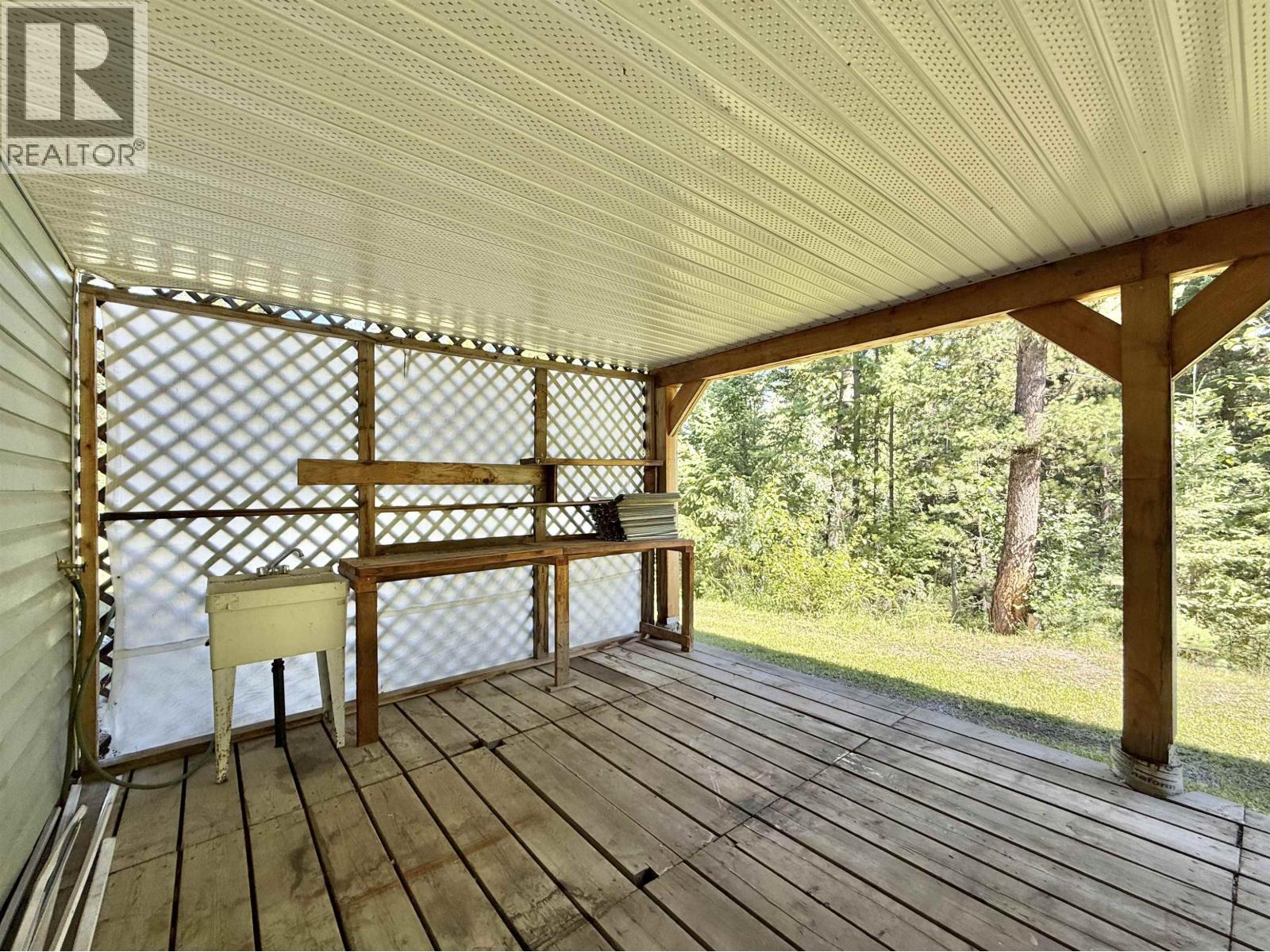 3251 Pigeon Road, 150 Mile House, British Columbia  V0K 2G0 - Photo 25 - R3028497