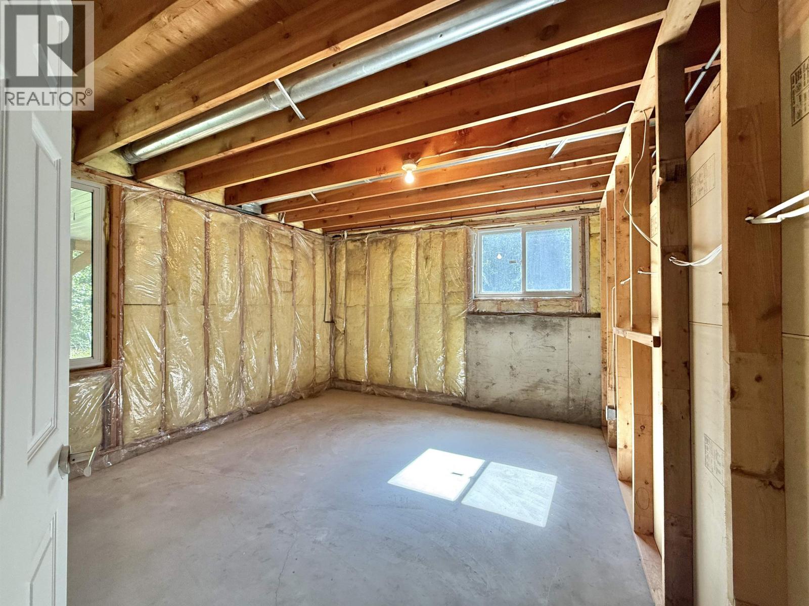 3251 Pigeon Road, 150 Mile House, British Columbia  V0K 2G0 - Photo 24 - R3028497