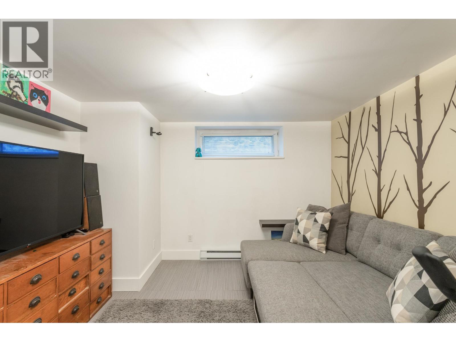 4219 Graveley Street, Burnaby, British Columbia  V5C 3T7 - Photo 22 - R3094709