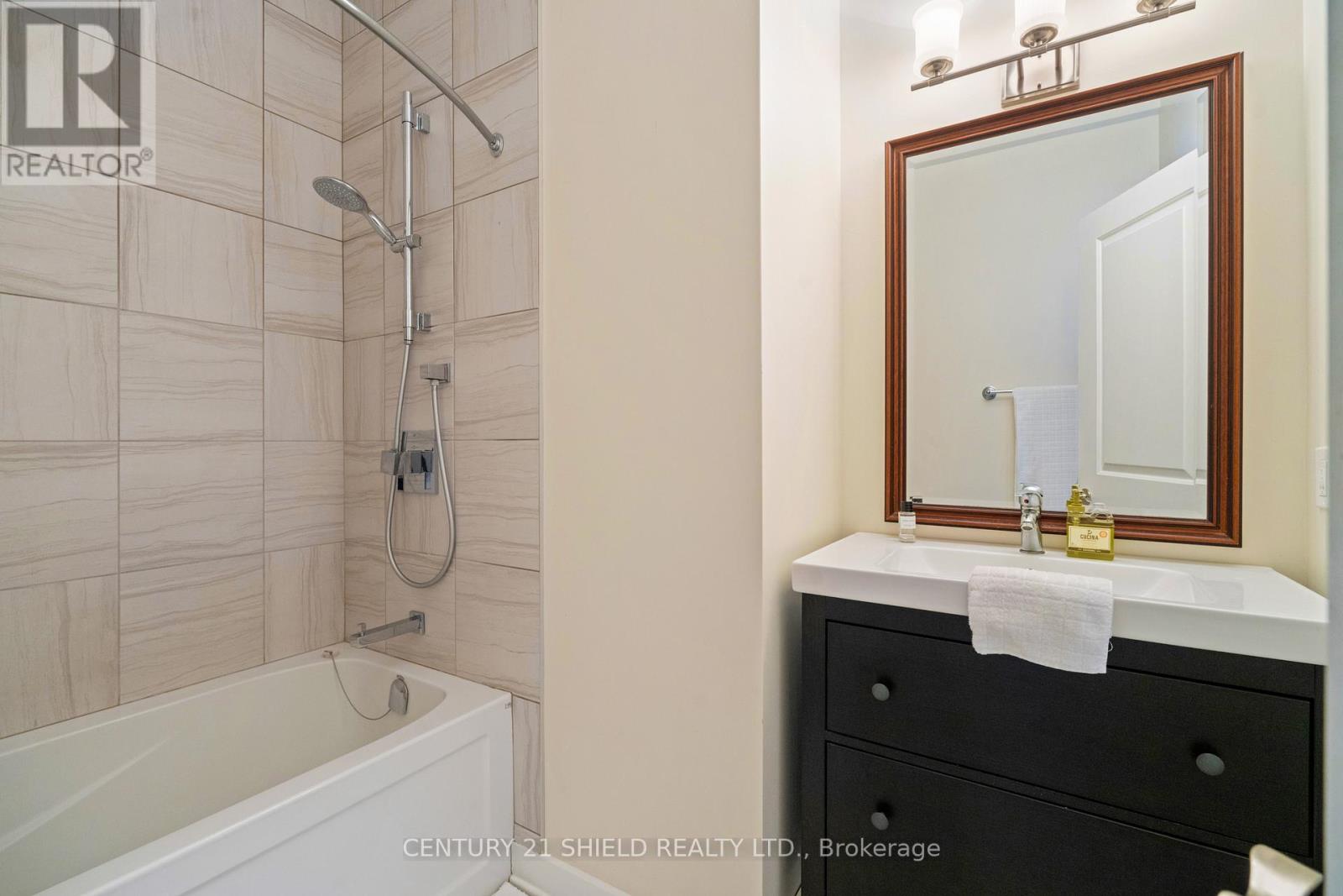 304 - 703 Cotton Mill Street, Cornwall, Ontario  K6H 0E7 - Photo 31 - X12946826