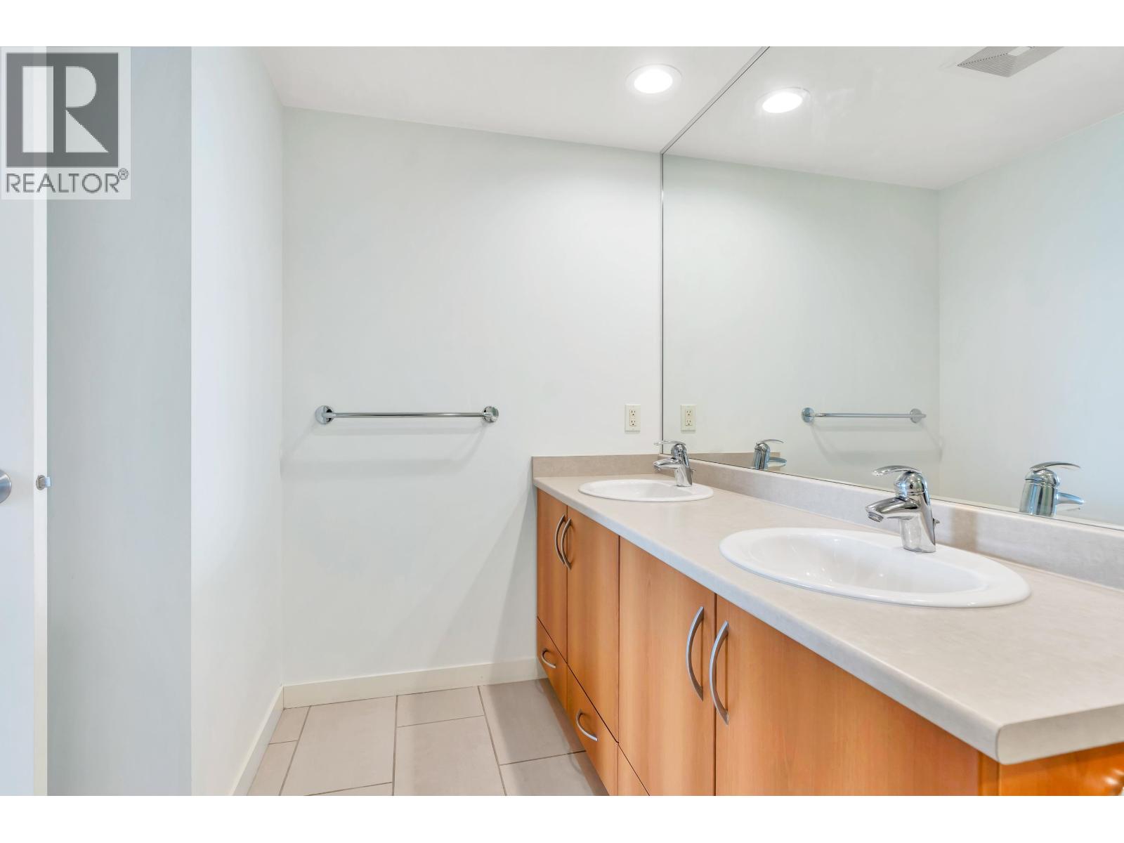 1205 7108 Collier Street, Burnaby, British Columbia  V5E 0A1 - Photo 21 - R3105959