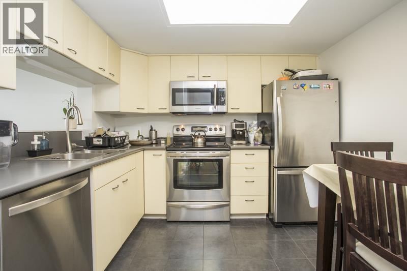 1104 121 Tenth Street, New Westminster, British Columbia  V3M 3X7 - Photo 8 - R3106082