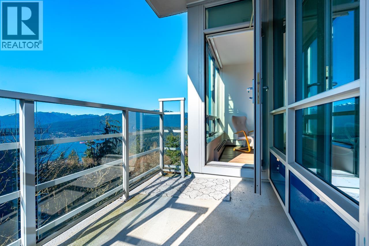 1006 9060 University Crescent, Burnaby, British Columbia  V5A 0E1 - Photo 3 - R3106094