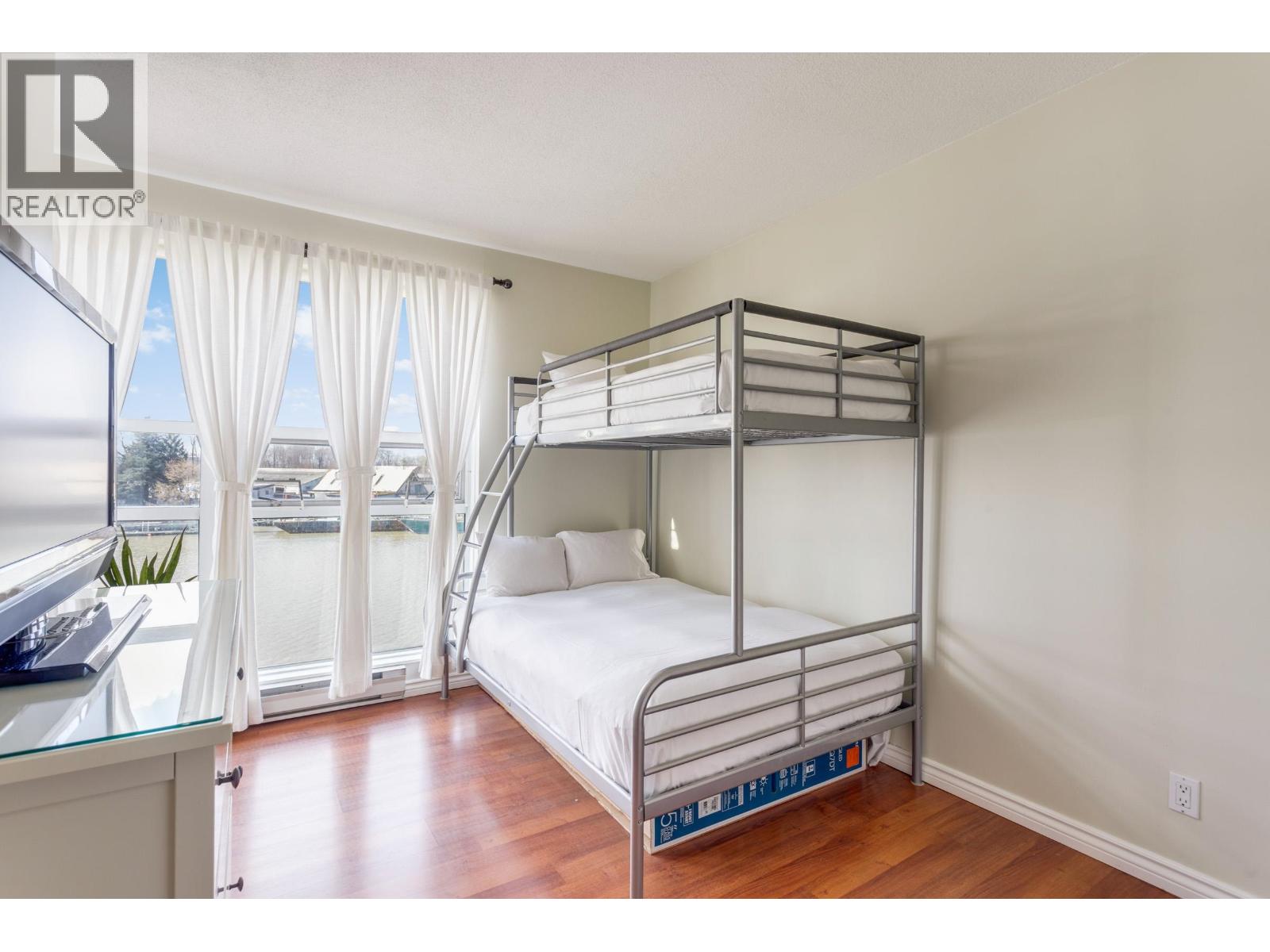 306 1820 E Kent Avenue South, Vancouver, British Columbia  V5P 2S7 - Photo 12 - R3106102