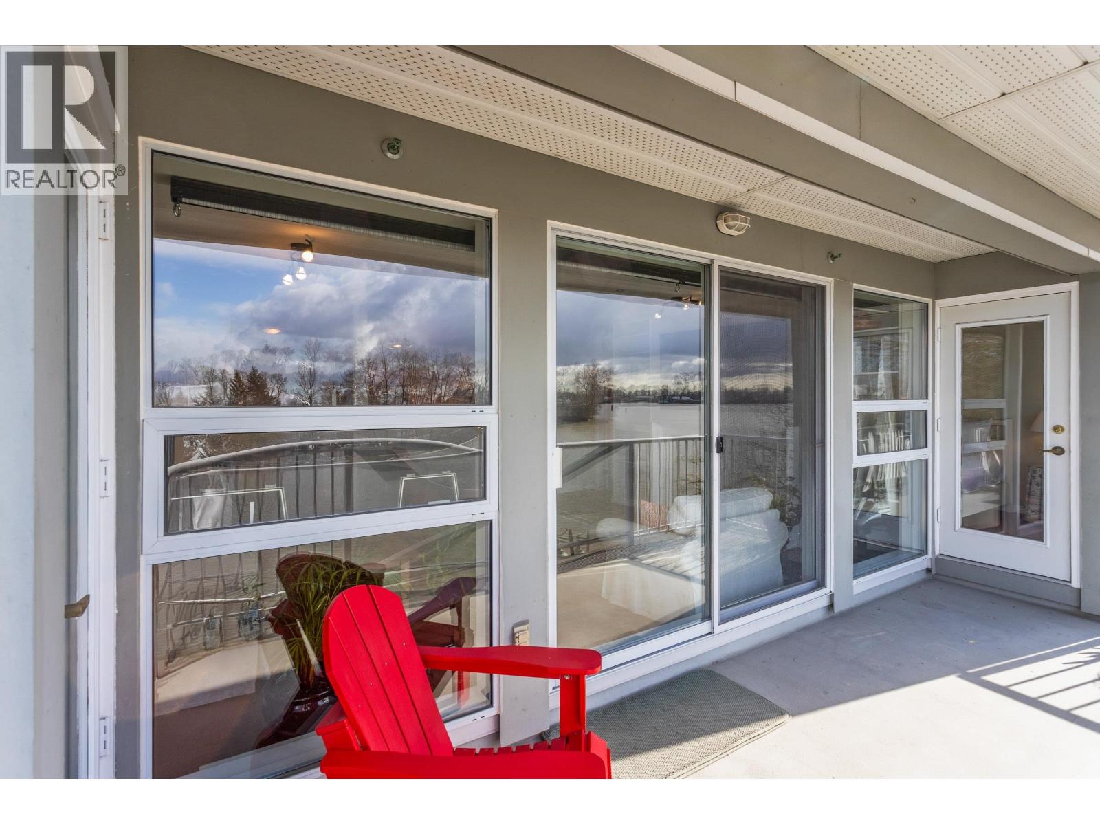 306 1820 E Kent Avenue South, Vancouver, British Columbia  V5P 2S7 - Photo 14 - R3106102