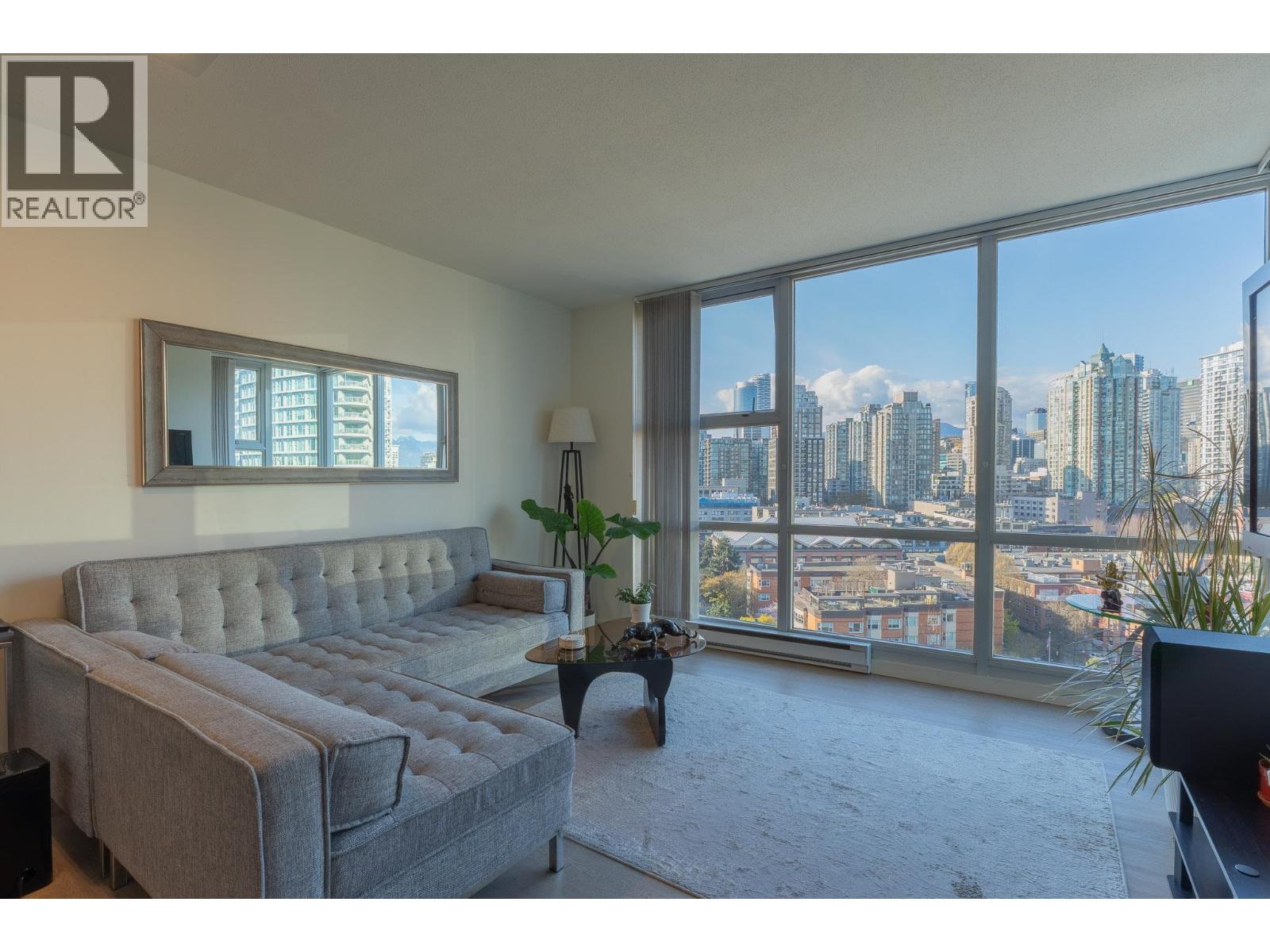 1605 193 AQUARIUS MEWS, Vancouver, British Columbia