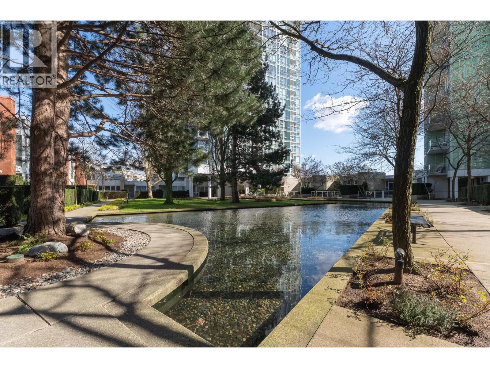 1605 193 Aquarius Mews, Vancouver, British Columbia  V6Z 2Z2 - Photo 33 - R3106133