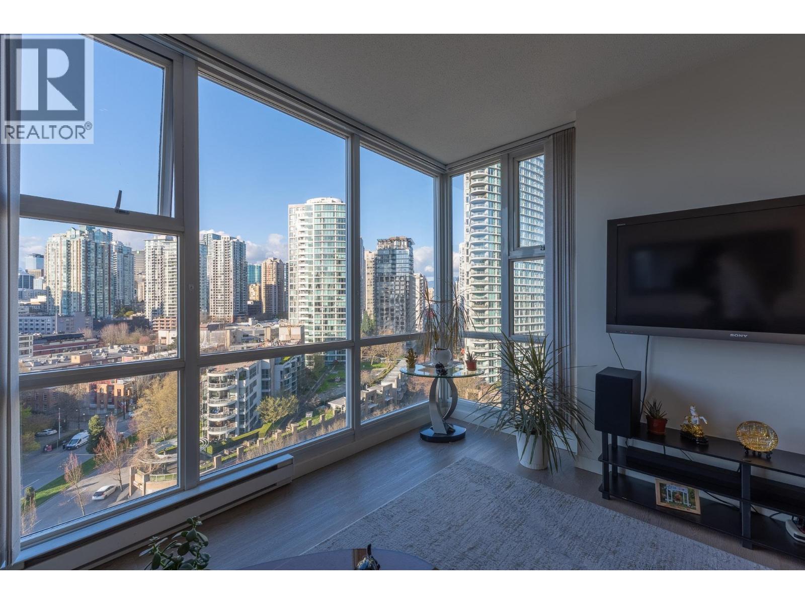 1605 193 Aquarius Mews, Vancouver, British Columbia  V6Z 2Z2 - Photo 7 - R3106133