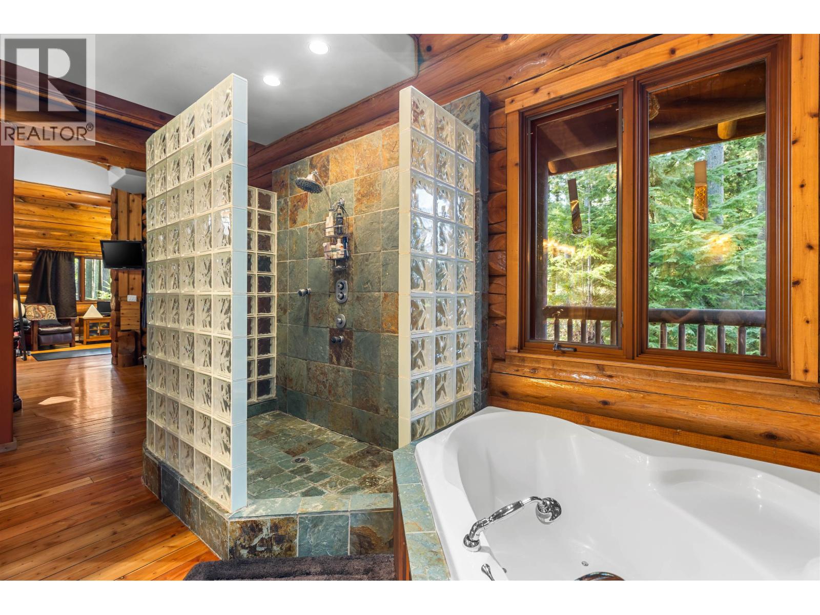 3025 Anmore Creek Way, Anmore, British Columbia  V3H 5G6 - Photo 16 - R3106108